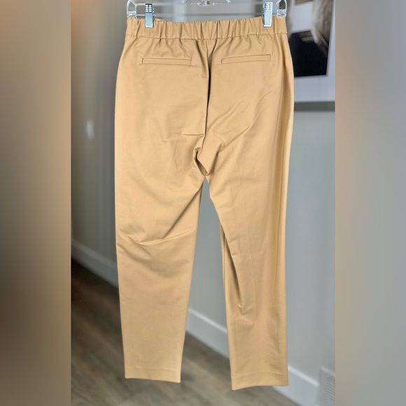 Calvin Klein pull on ankle suit pant, camel/tan, size 4 - Picture 4 of 5